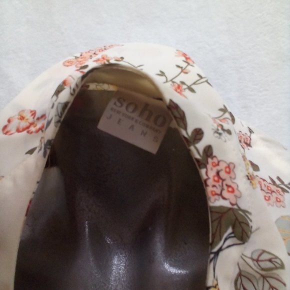 Soho New York & Co, short sleeve Shell, Camp Shirt - Picture 6 of 9